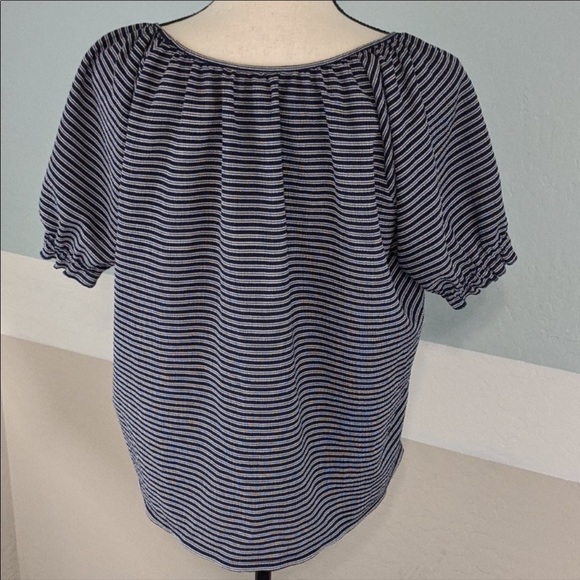 🌺Madewell texture and thread peasant top L - Picture 2 of 3